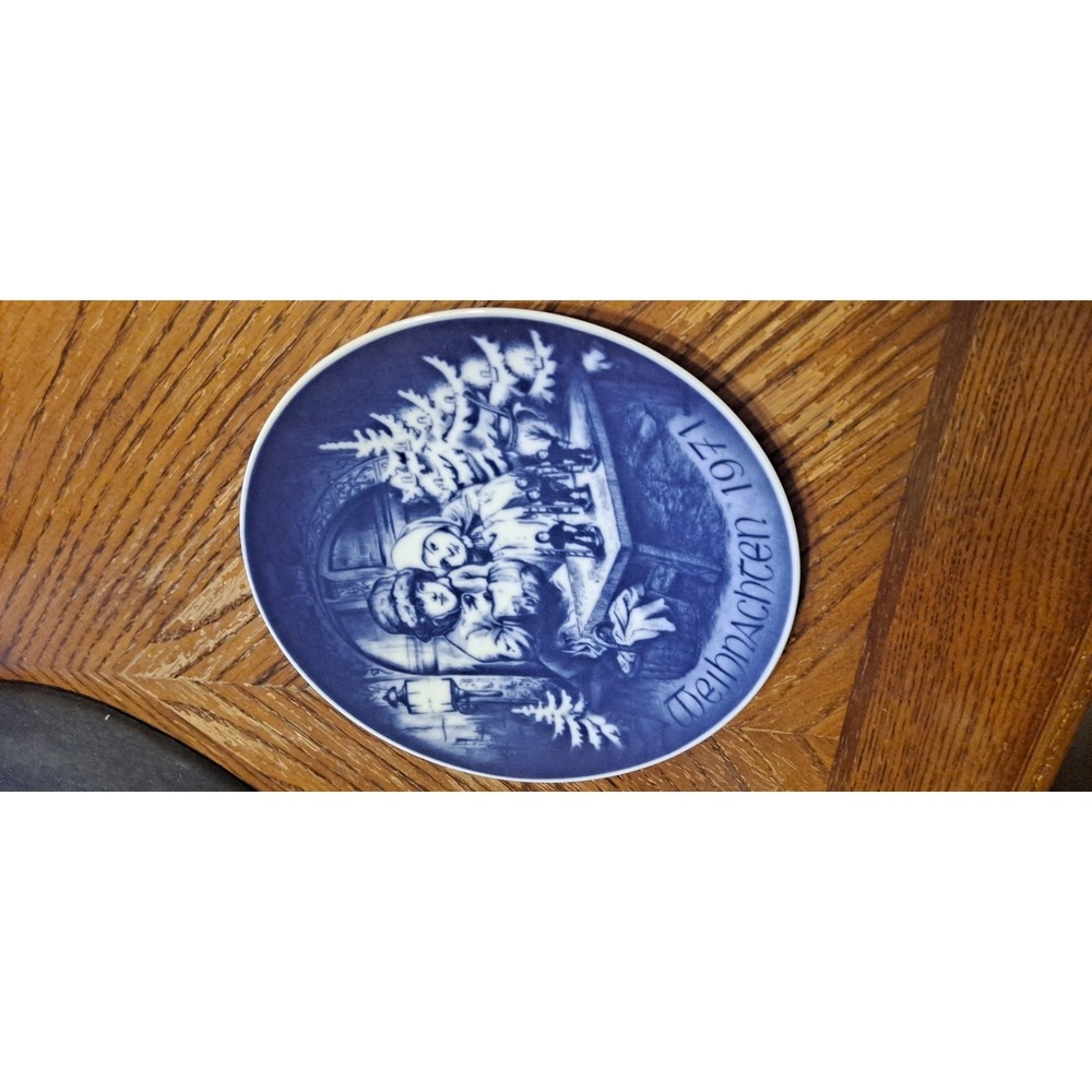 1971‎ Bavaria Germany Bareuther Christmas (Weihnachten) 7-3/4" Plate